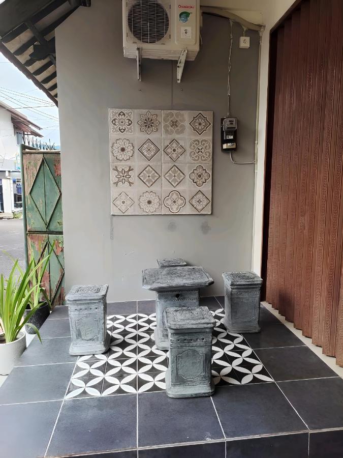 De Patuk Homestay Yogyakarta Eksteriør billede